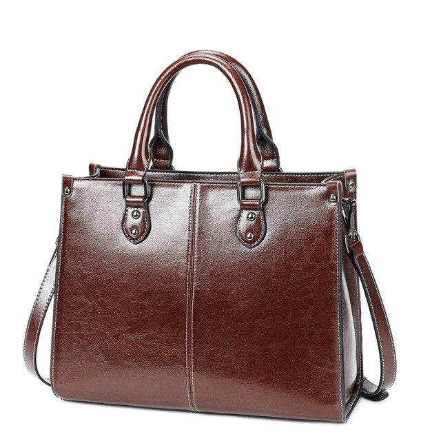 Premium Leather Shoulder Suitable for the Office or casual day to day use.