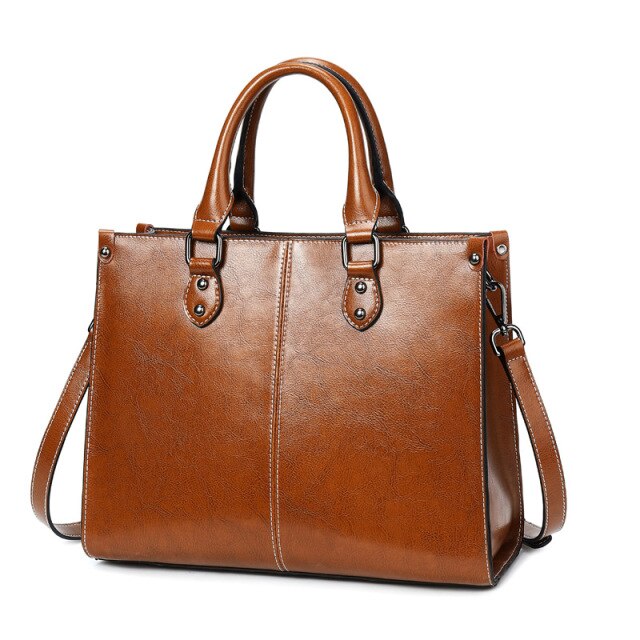 Premium Leather Shoulder Suitable for the Office or casual day to day use.